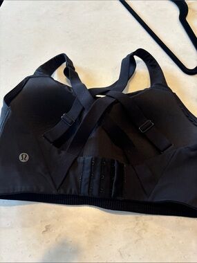 lululemon athletica Black Supportive Sports Bra 32DDD